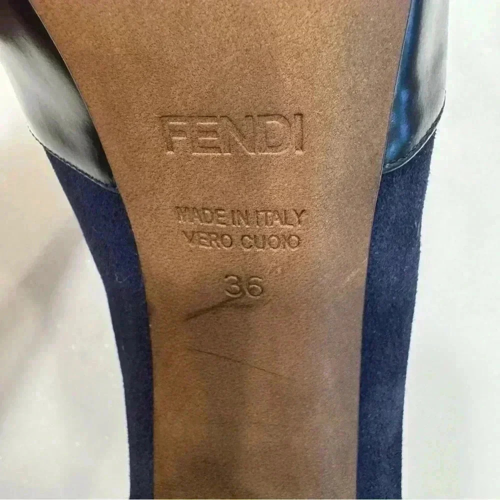 Fendi leather and suede midnight navy pumps/ heels excellent! Sz EU 36 U… - Picture 7 of 12